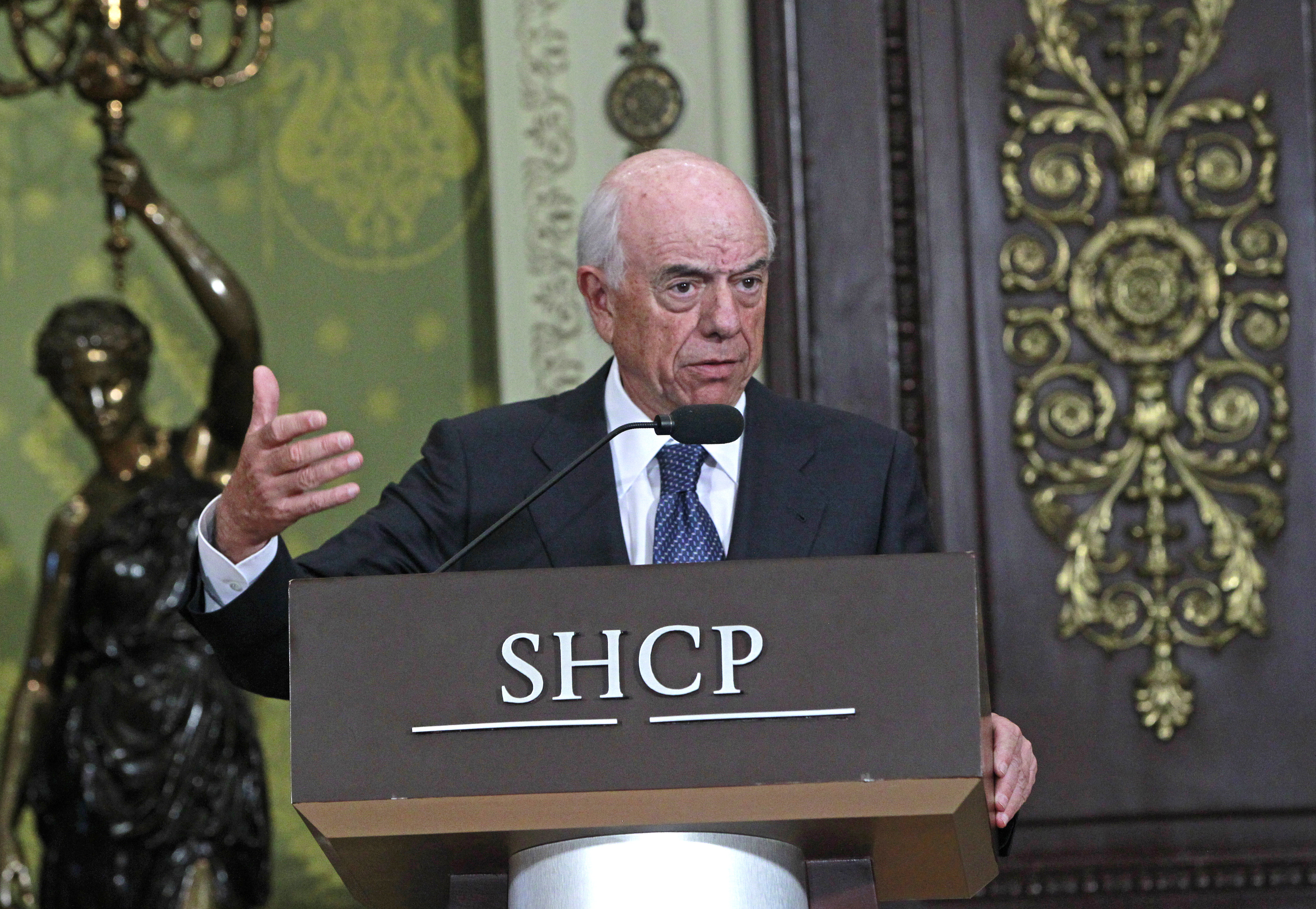 Francisco González unveils a 1.5 billion investment plan for Mexico