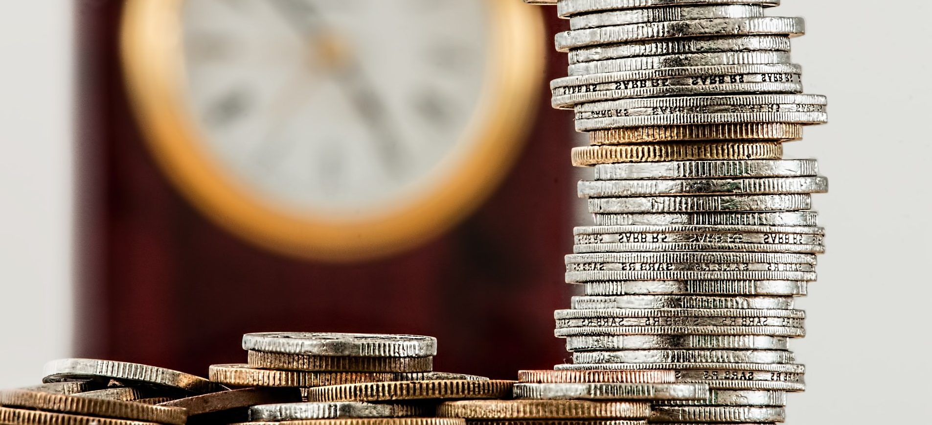 monedas plata reloj RECURSO monedas plata reloj RECURSO