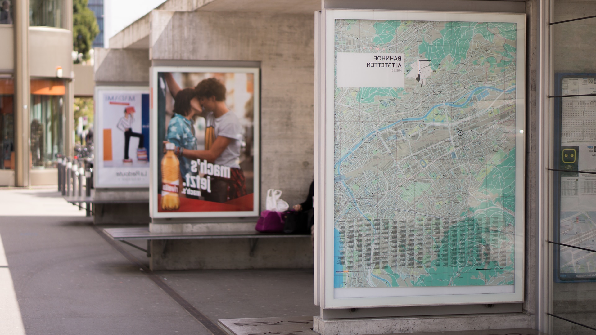 publicidad cartel recurso bbva