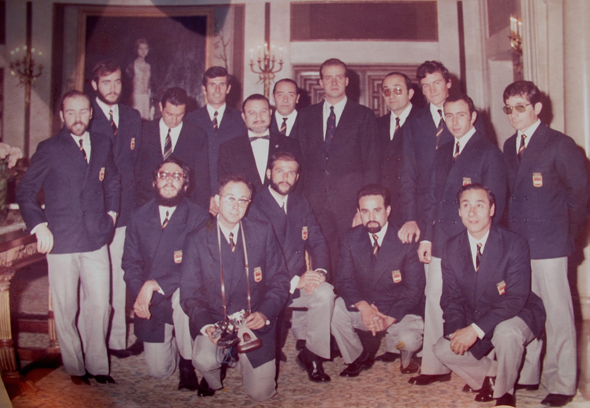 Carlos Soria junto al rey Juan Carlos en 1971 Fotografía Carlos Soria junto al rey Juan Carlos en 1971 BBVA