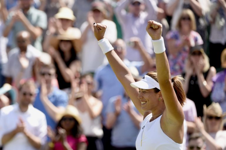 Fotografía de Garbine Muguruza celebrando una victoria en Wimbledon