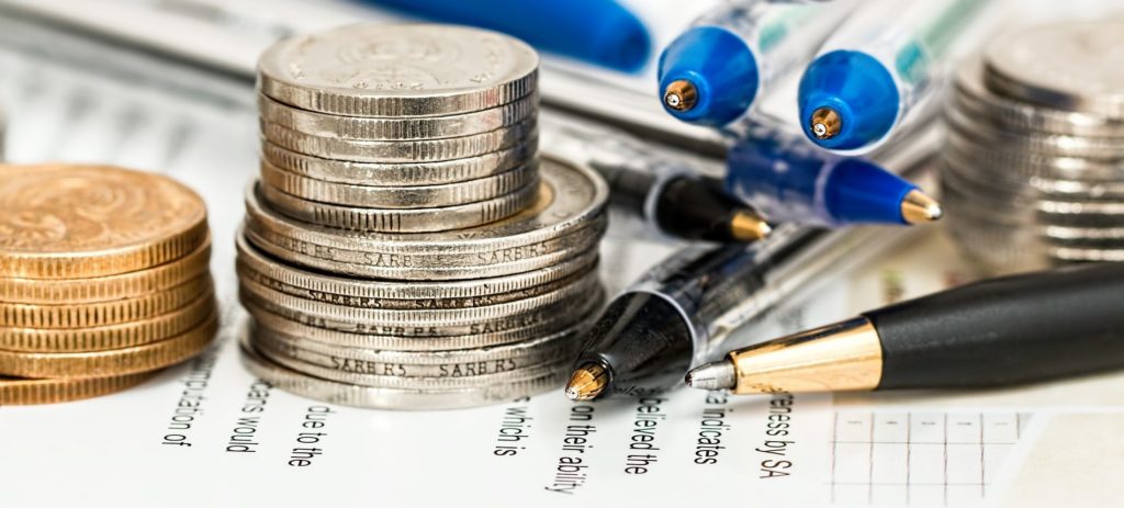 monedas bolígrafos bolis papeles RECURSO monedas bolígrafos bolis papeles RECURSO