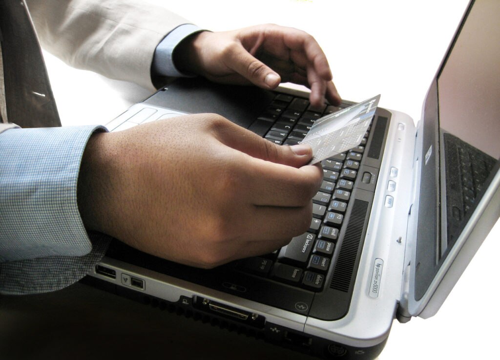 comprar por internet recurso shopping compras rebajas ecommerce