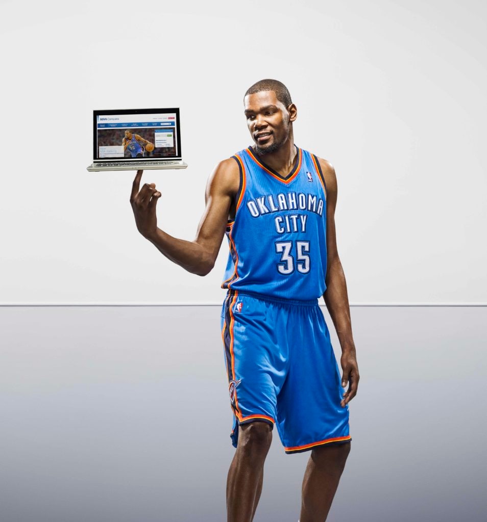 Kevin Durant en el anuncio de BBVA donde estés Fotografía de Kevin Durant en el anuncio de BBVA donde estés