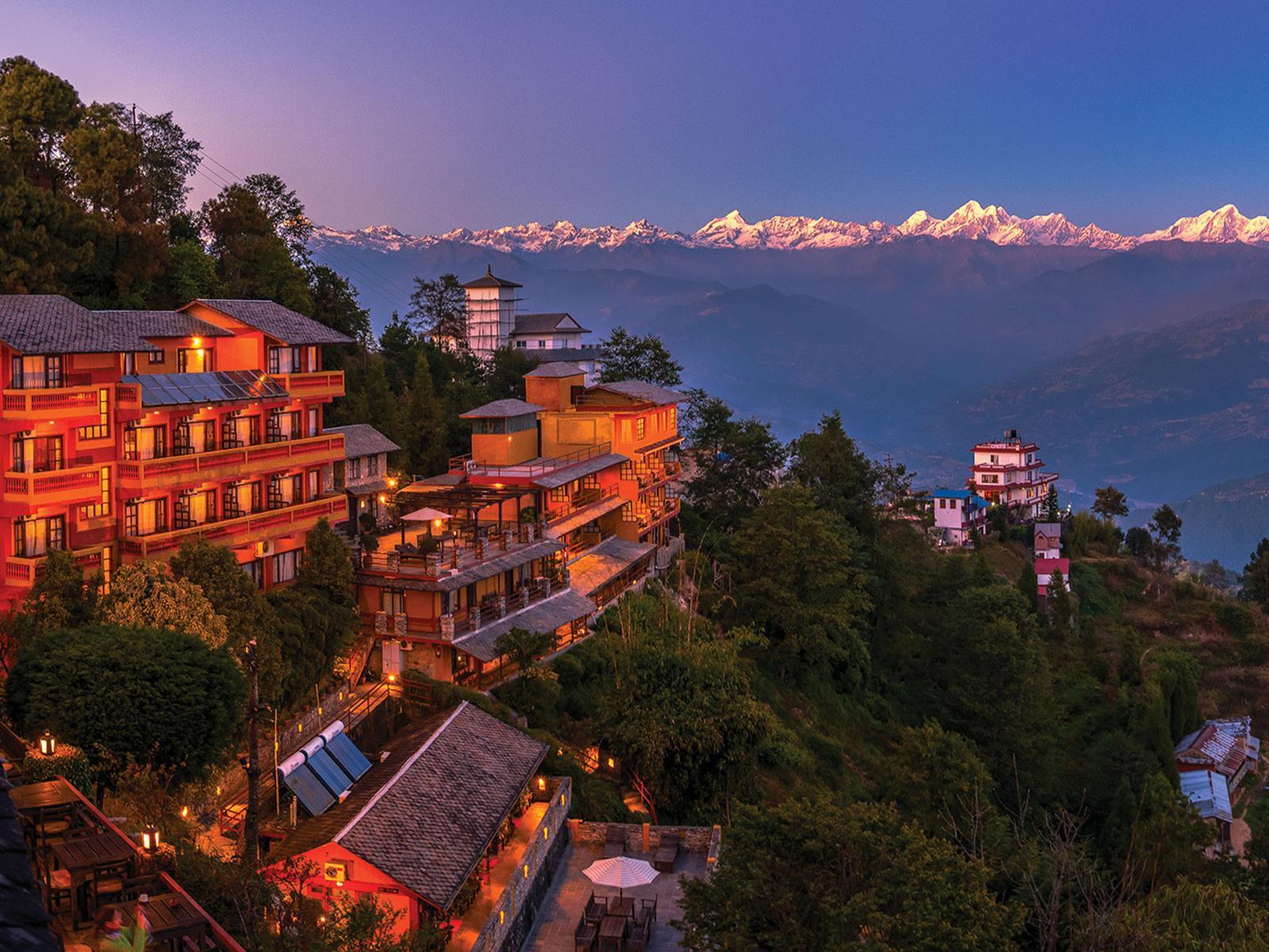 Fotografía de Nagarkot con la cordillera del Himalaya al fondo