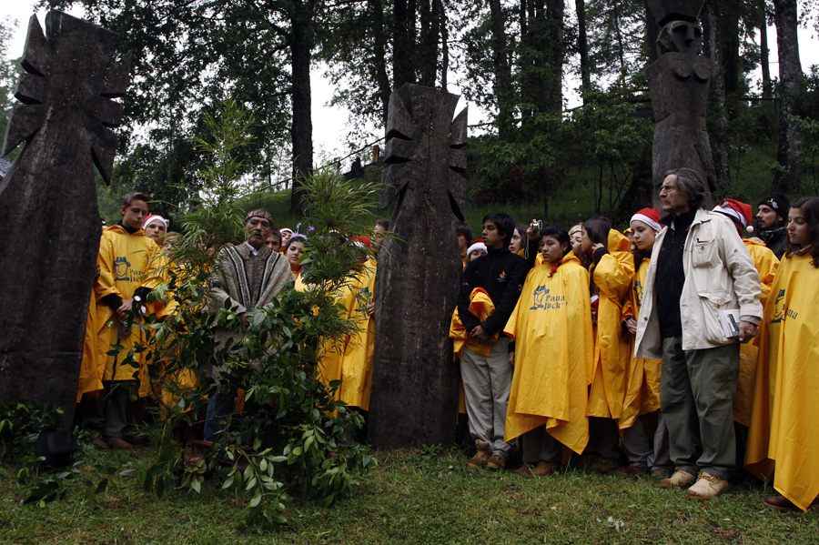 Ruta Quetzal BBVA 2009 Ceremonia mapuche de Nochebuena Fotografía: Ruta Quetzal BBVA 2009 Ceremonia mapuche de Nochebuena