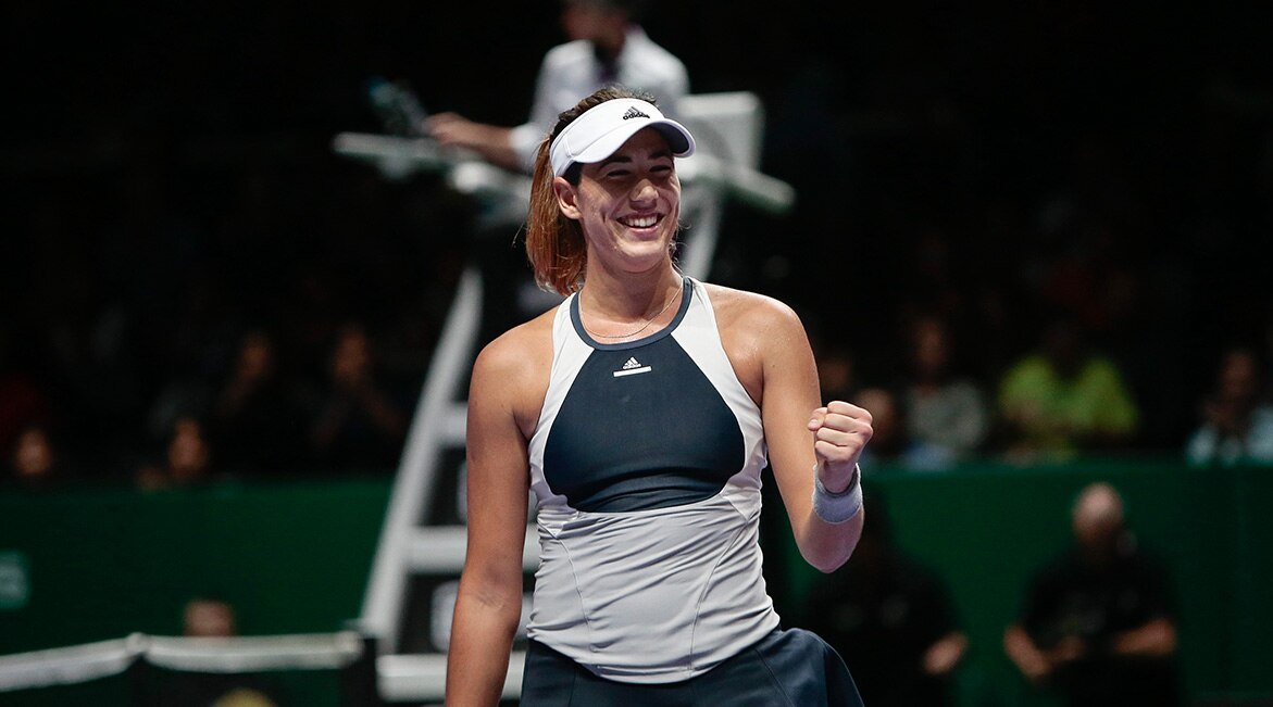 Fotografía Garbiñe Muguruza celebra la clasificación para semifinales de las WTA Finals de Singapur 2015