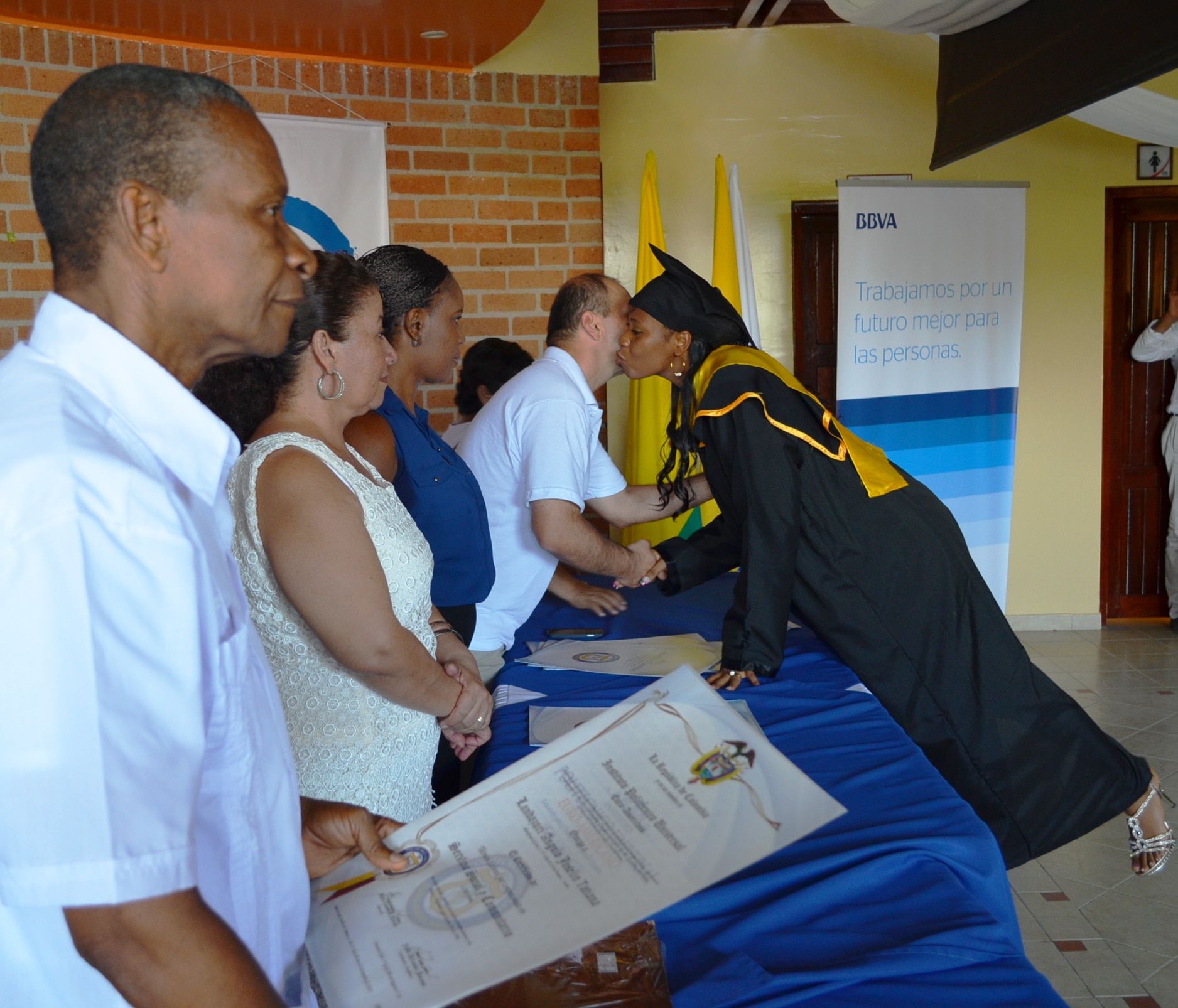 Entrega de becas en Tumaco BBVA