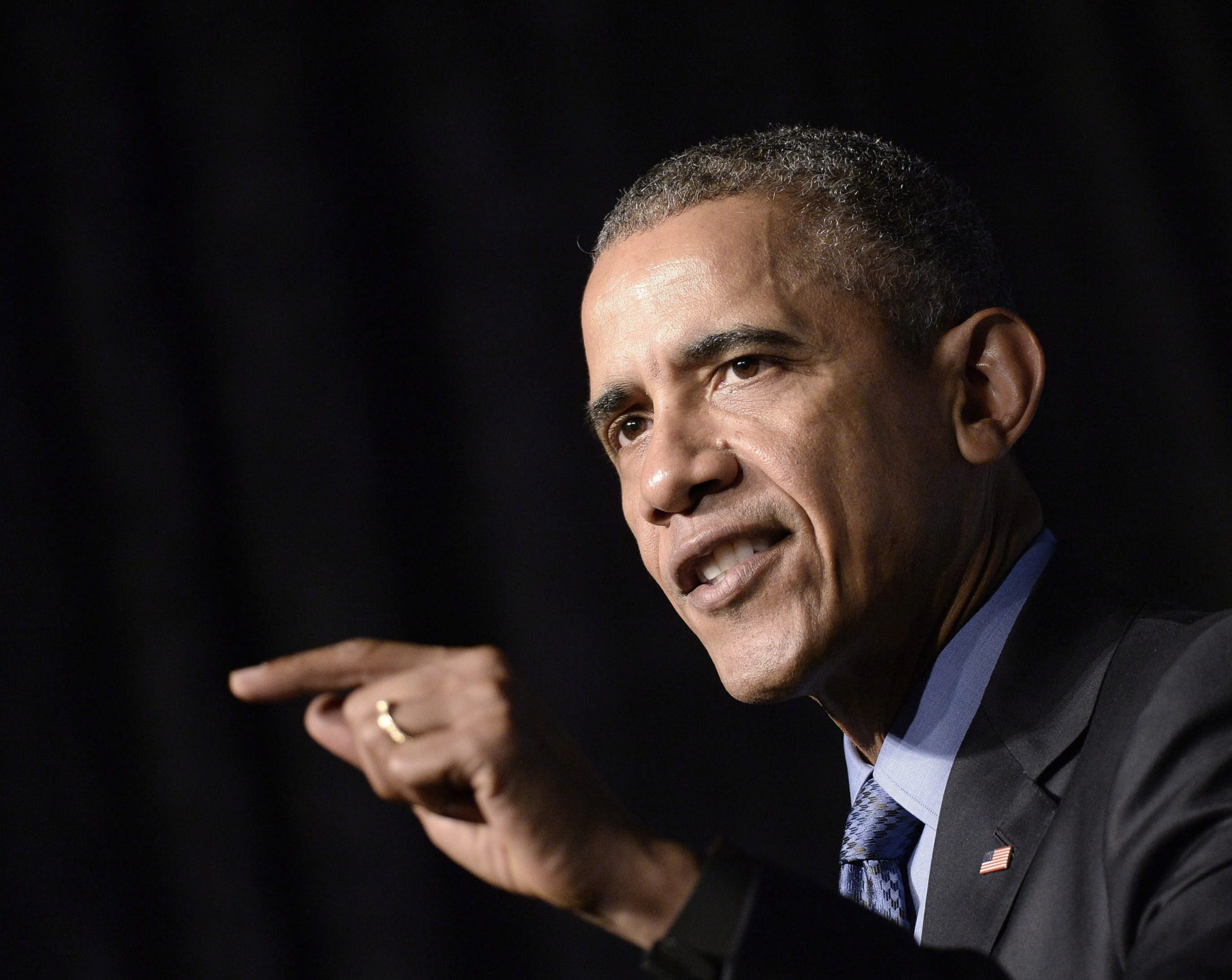 USA OBAMA:. Washington (United States), 23/10/2015.- US President Barack Obama speaks at the Democratic National Committee's Women's Leadership Forum in Washington DC, USA, 23 October 2015. The DNC is holding its 22nd Annual Women's Conference. (Estados Unidos) EFE/EPA/Olivier Douliery / POOL