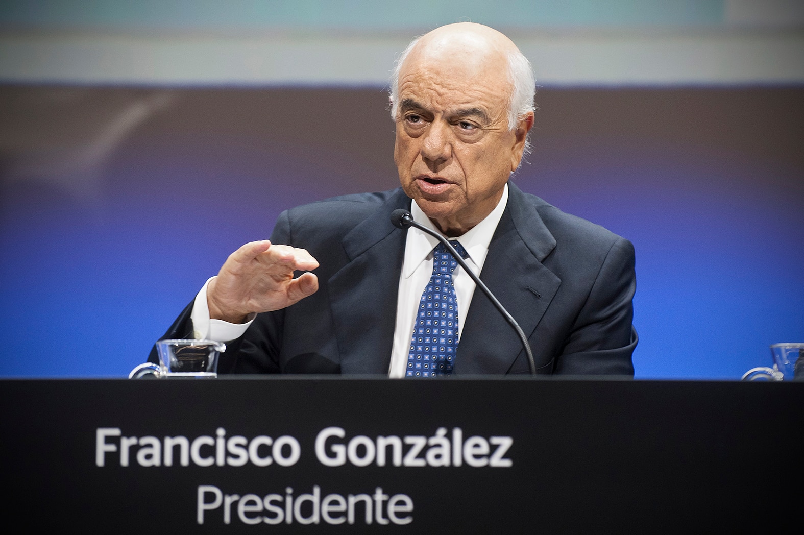 Francisco González, presidente de BBVA, durante la presentación de resultados 4T' 2015