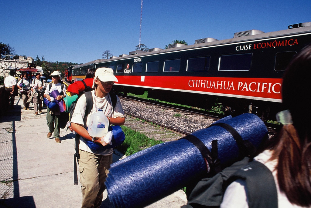 Fotografía: Expedición 2000: Expediciones Carolinas a las Tierras de América del Norte (Tren a Chihuahua, México)