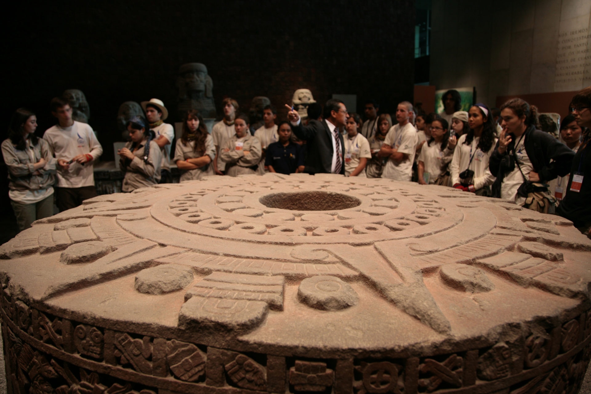 Fotografía: Expedición 2007: La Huella de la Nao de la China en México (Museo Nacional de Antropología, México DF)