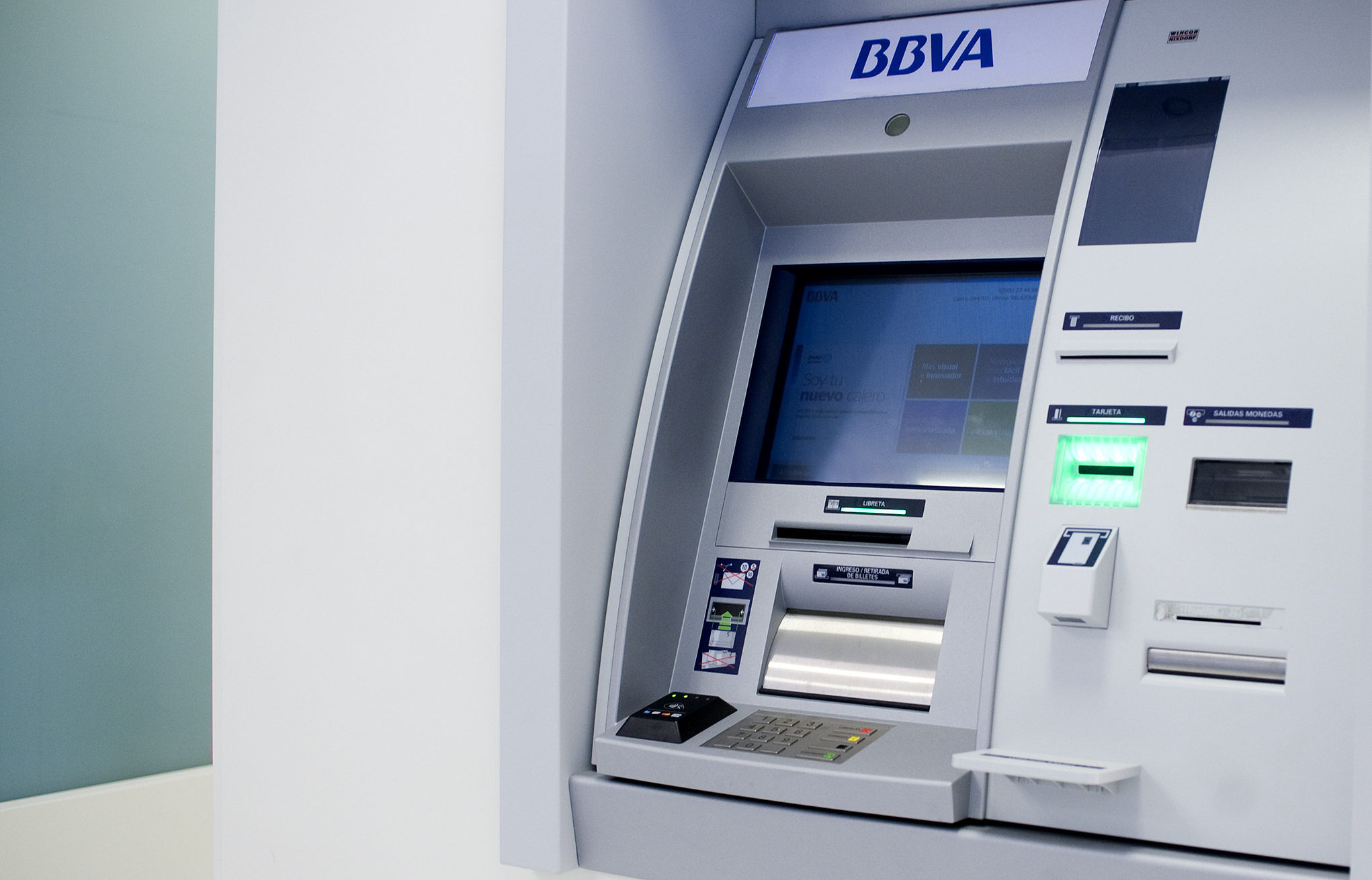 Los cajeros y el reto de atraer a los 'millennials' 50 años después | BBVA Los cajeros y el reto de atraer a los 'millennials' 50 años después | BBVA
