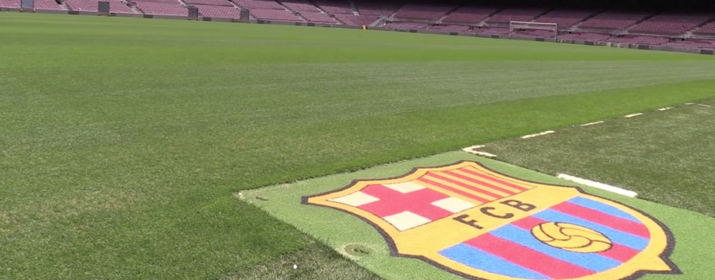 Césped del Camp Nou, estadio del FC Barcelona