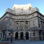 La antigua sede de Catalunya Banc situada en el histórico edificio de Vía Laietana, frente a la Catedral de Barcelona