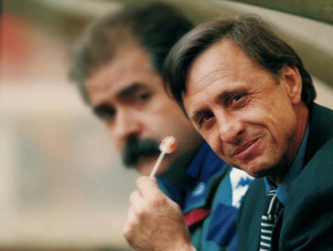 cruyff-efe cruyff-efe