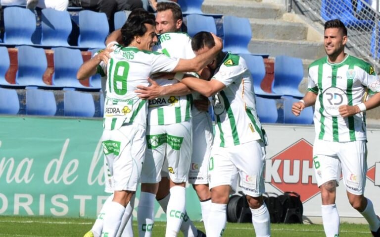 Jugadores del Córdoba celebran un tanto durante un partido de la Liga Adelante | Foto: LaLiga Jugadores del Córdoba celebran un tanto durante un partido de la Liga Adelante | Foto: LaLiga