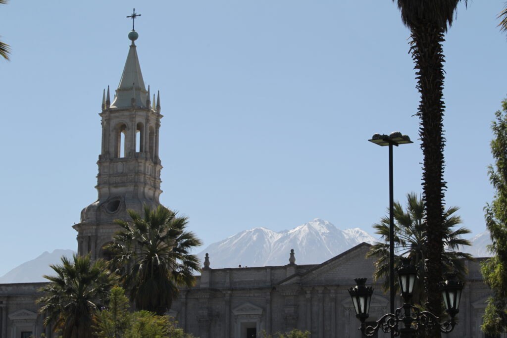 Plaza de Armas de Arequipa, Perú Fotografía de la Plaza de Armas de Arequipa, Perú - Ruta BBVA 2014