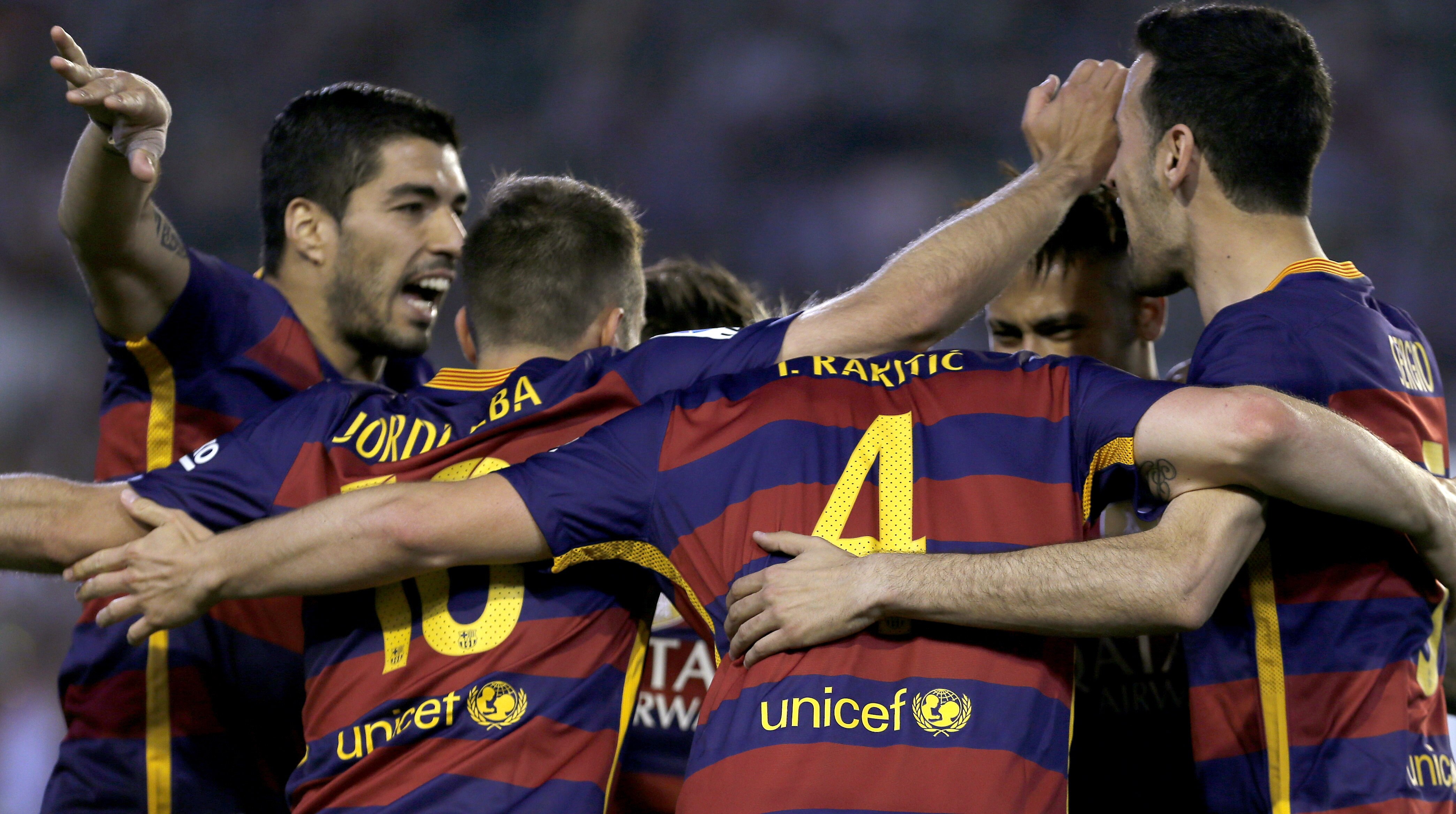 Los jugadores del Barcelona celebran un gol ante el Betis | Foto: EFE Los jugadores del Barcelona celebran un gol ante el Betis | Foto: EFE
