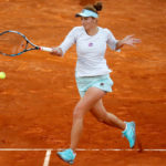 Fotografía de Irina-Camelia Begu durante el partido contra Garbiñe en segunda ronda del Madrid Open 2016