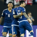 Messi celebra el gol histórico anotado con Argentina | Foto: EFE