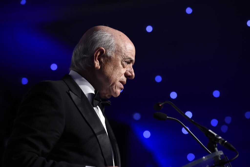 Francisco González durante su discurso en la gala de Euromoney donde ha sido elegido mejor banquero del año Francisco González durante su discurso en la gala de Euromoney donde ha sido elegido mejor banquero del año