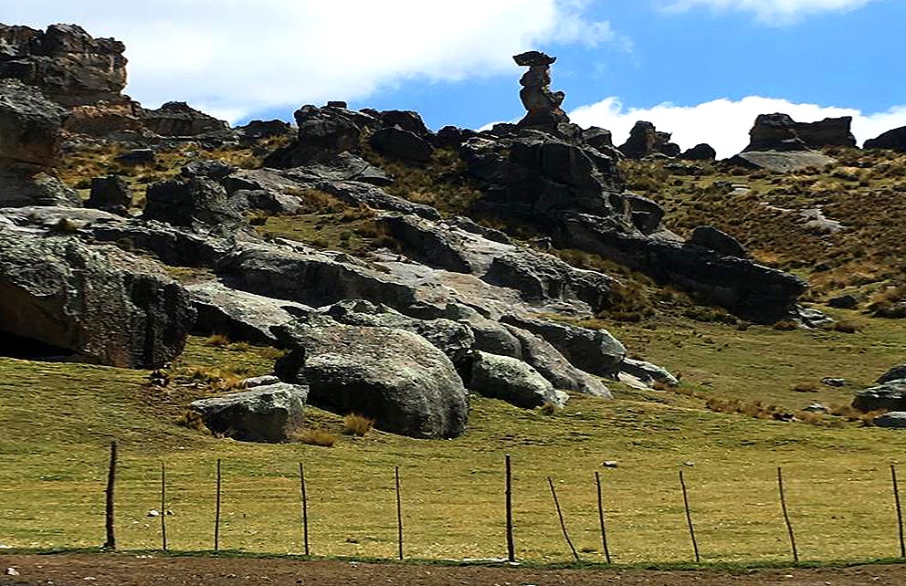 Bosque de piedras de Huayllay. Fotografía del bosque de piedras de Huayllay. BBVA Continental.