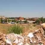 Fotografía de Distrito Castellana Norte Escombros basura descampado BBVA