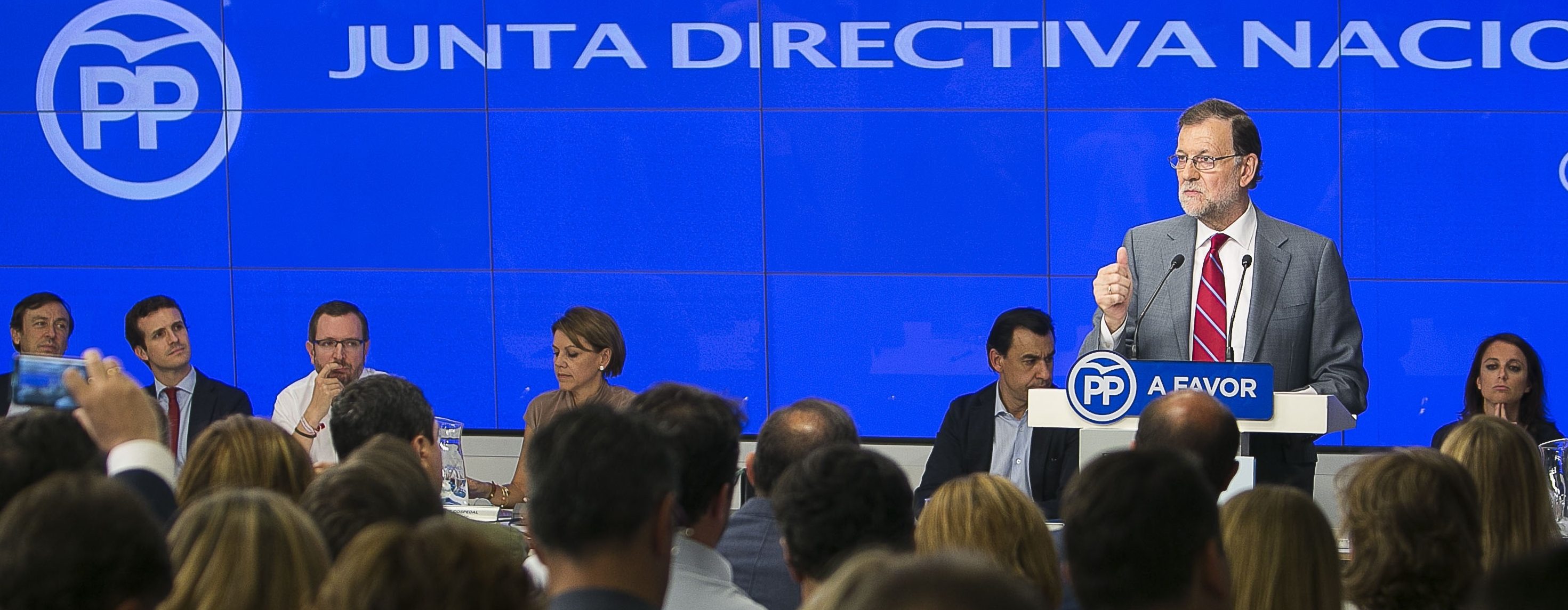 Ciudadanos apoyará a Ana Pastor como candidata a la Presidencia a cambio de dos puestos en el órgano rector de la Cámara. Rajoy presidiendo la Junta Directiva nacional del PP antes del inicio de la XII Legislatura