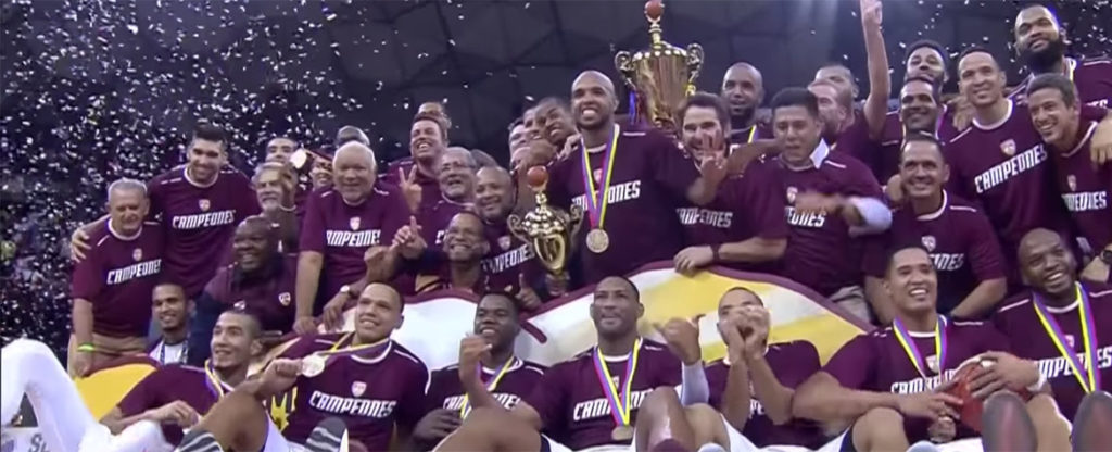Venezuela afianza su liderazgo en el baloncesto sudamericano Vinotinto Fotografía de Venezuela afianza su liderazgo en el baloncesto sudamericano Vinotinto