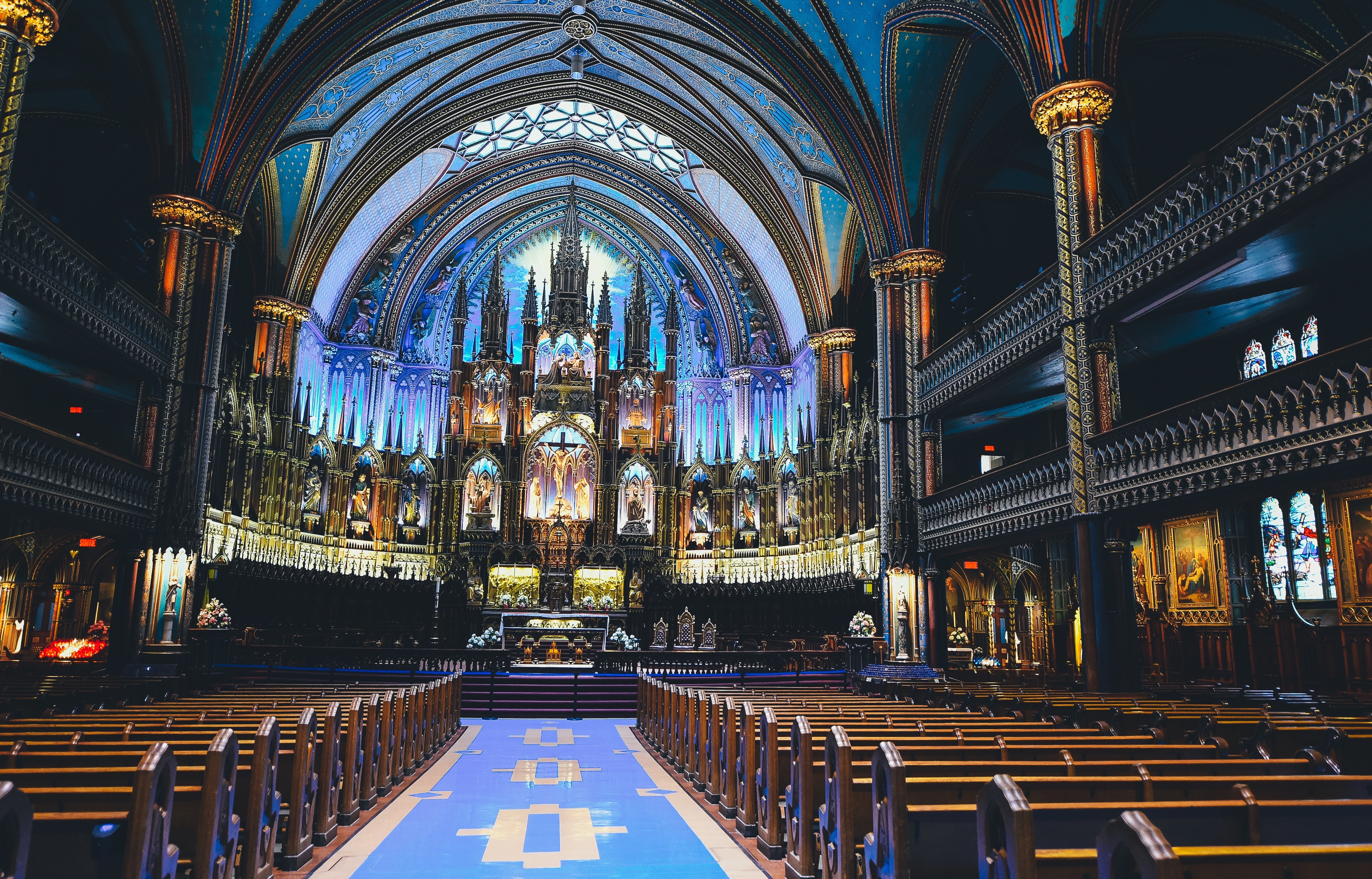 Fotografía de la Catedral de Montreal por Annie Spratt
