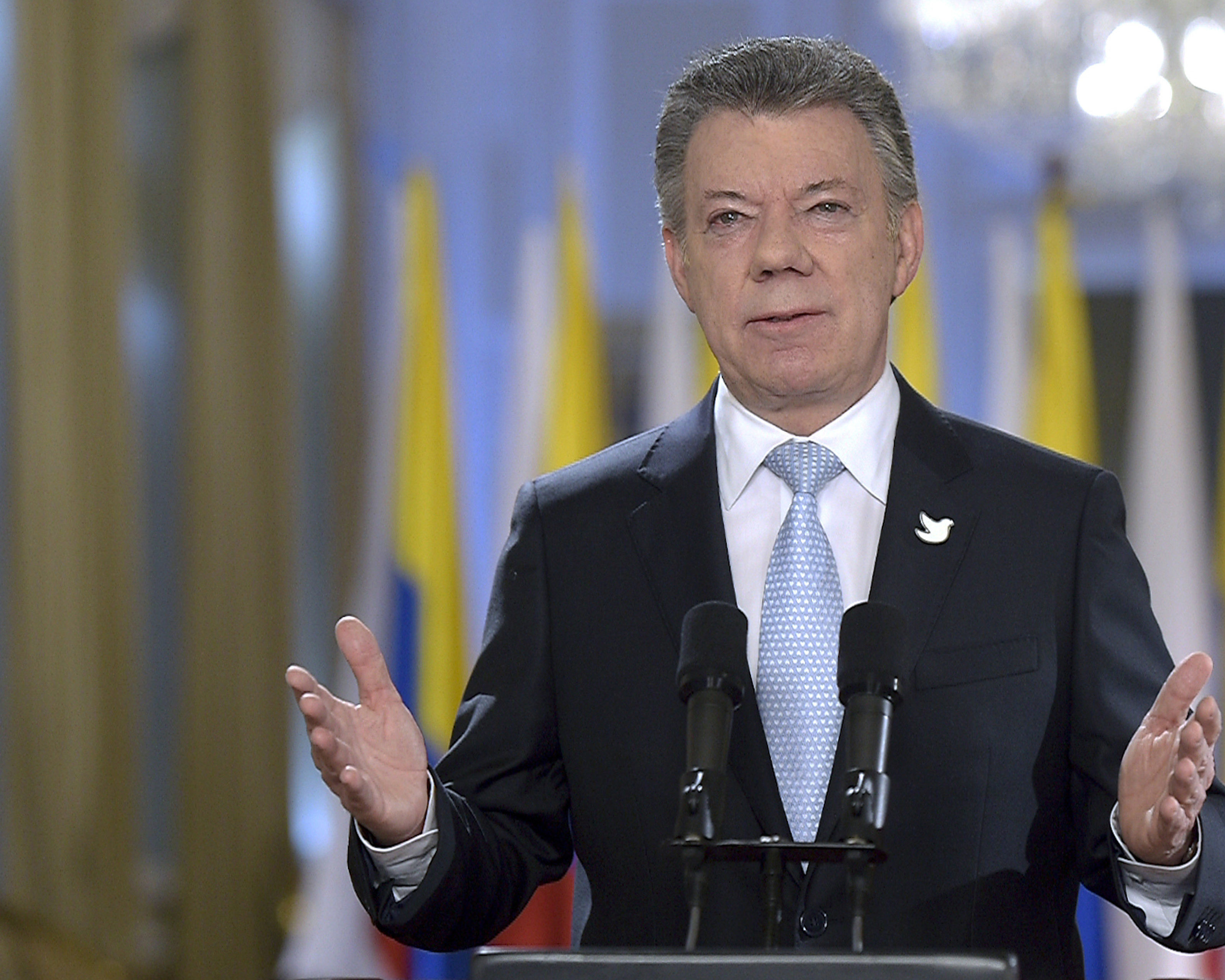 PRESIDENTE SANTOS AGRADECE A SUS ANTECESORES ESFUERZOS POR CONSEGUIR LA PAZ PRESIDENTE SANTOS AGRADECE A SUS ANTECESORES ESFUERZOS POR CONSEGUIR LA PAZ
