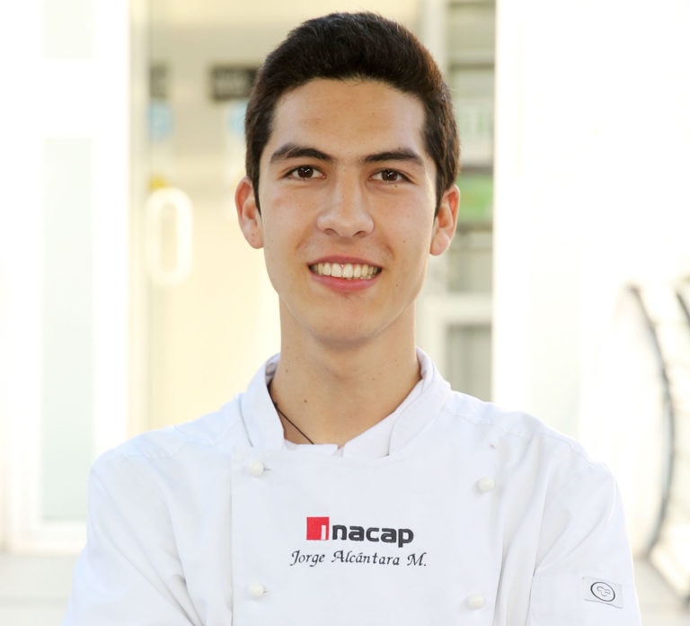 Fotografía de Jorge Alcántara estudiante chileno que asistirá durante la Gira BBVA- El Celler de Can Roca 2016 ©Ernesto Zelada - Xpress Media