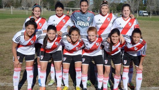 River femenino River femenino