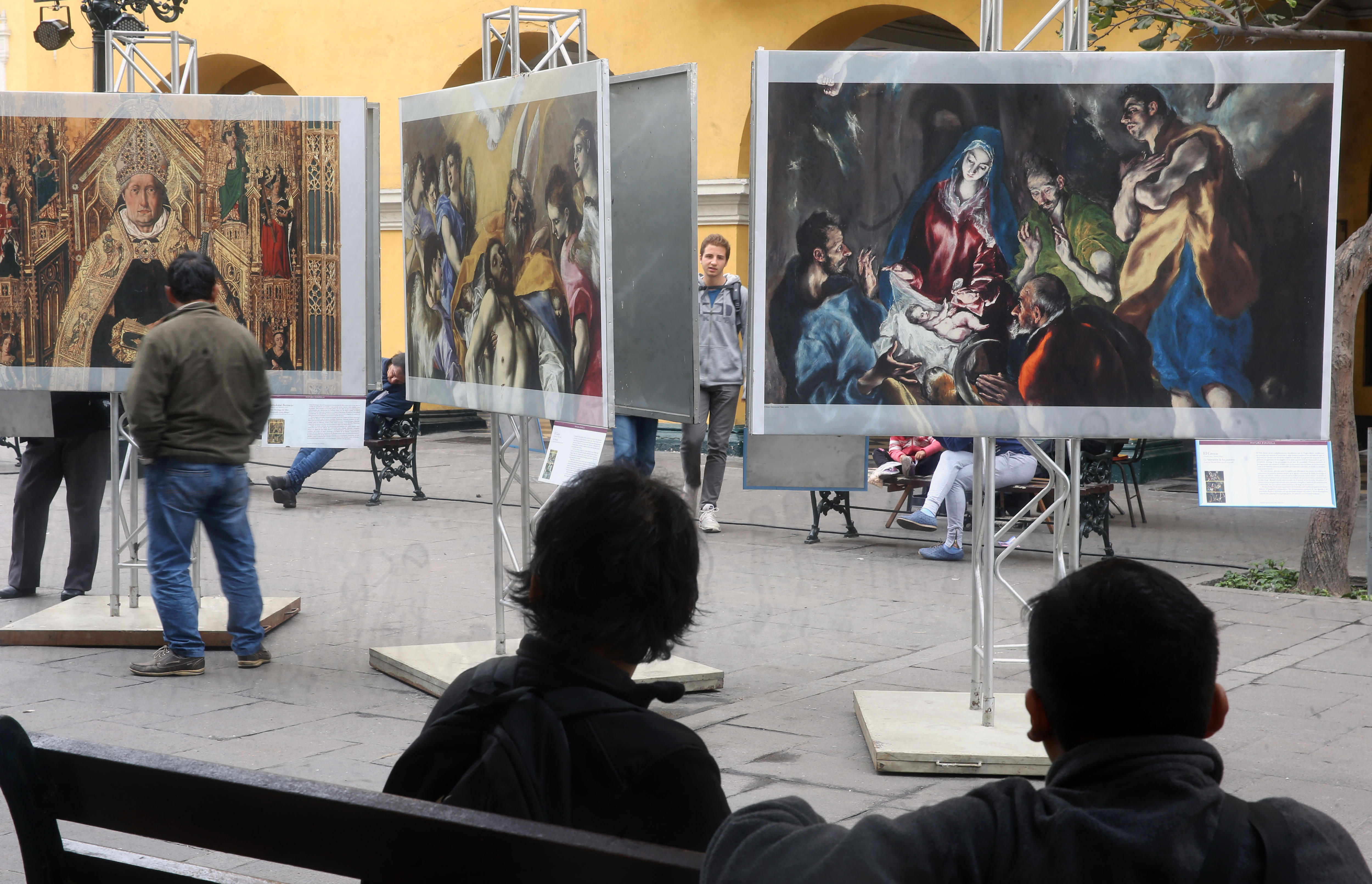 Las obras más famosas del Museo del Prado de Madrid toman las calles de Lima EFE fotografia de Las obras más famosas del Museo del Prado de Madrid toman las calles de Lima EFE bbva