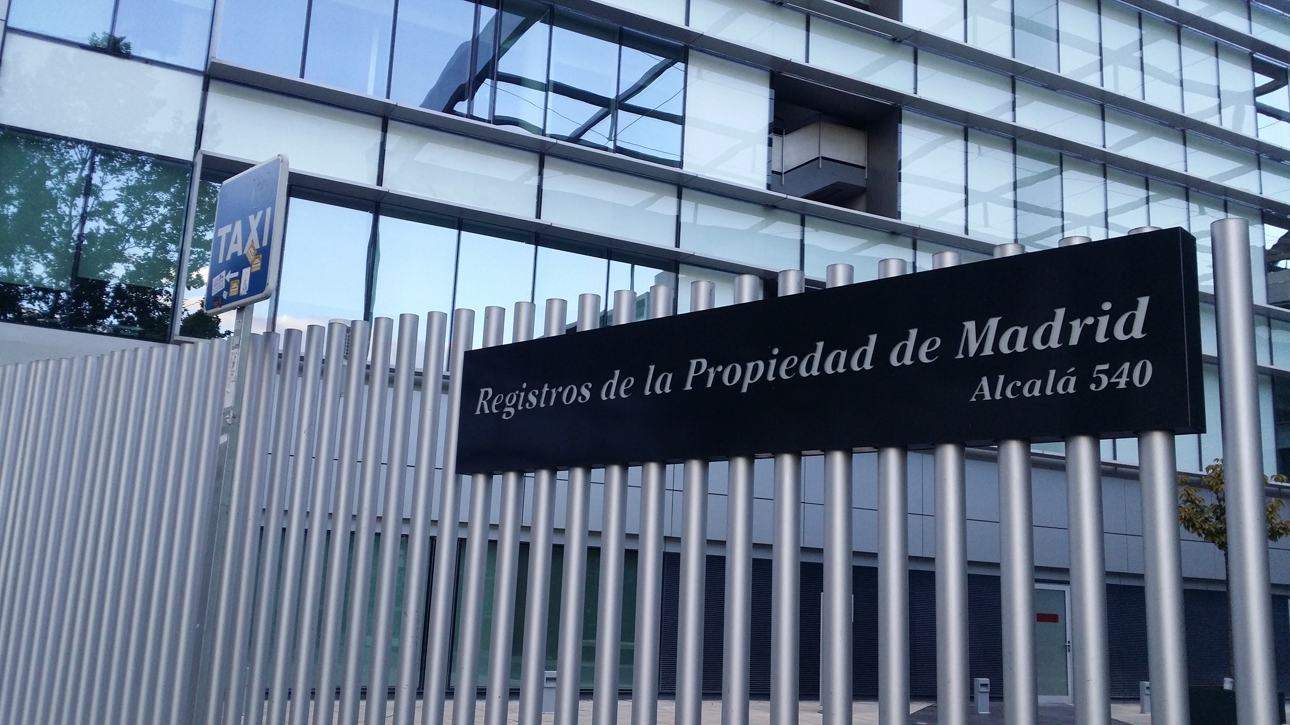 cabecera registro de la propiedad madrid vivienda Fotografía de cabecera registro de la propiedad madrid vivienda BBVA
