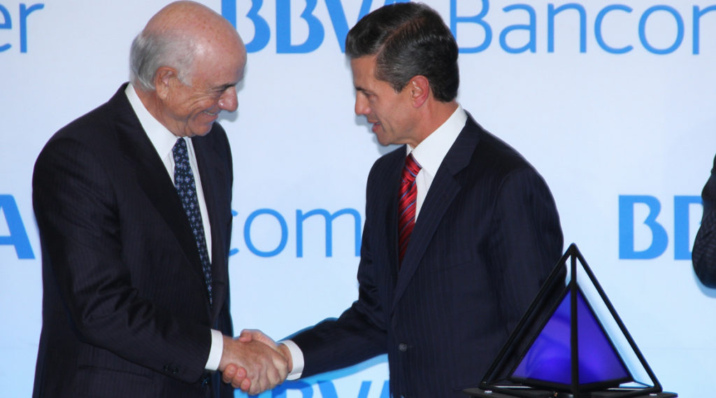 Febrero 2016 El Presidente Enrique Peña Nieto, acompañado por Francisco González, en la inauguración de la Torre BBVA Bancomer Fotografía de Febrero 2016 El Presidente Enrique Peña Nieto, acompañado por Francisco González, en la inauguración de la Torre BBVA Bancomer BBVA