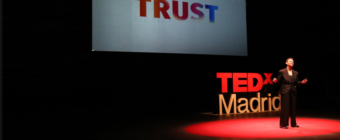 Antonella Broglia durante el TEDxMadrid 2016 patrocinado por Blue BBVA