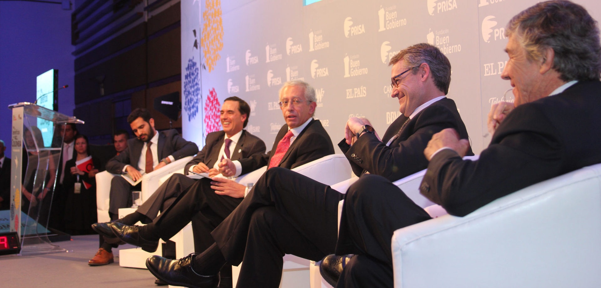 Los empresarios creen que los beneficios económicos de la paz en ...