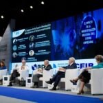 Fotografía de Panel El impacto de la cuarta revolución industrial en el futuro empresarial del XI Encuentro Empresarial Iberoamericano celebrado en Cartagena de Indias (Colombia).