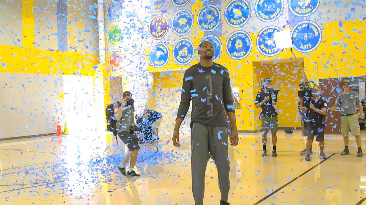 Kevin Durant y BBVA Compass en Austin Thumbnail Kevin Durant y BBVA Compass en Austin Thumbnail