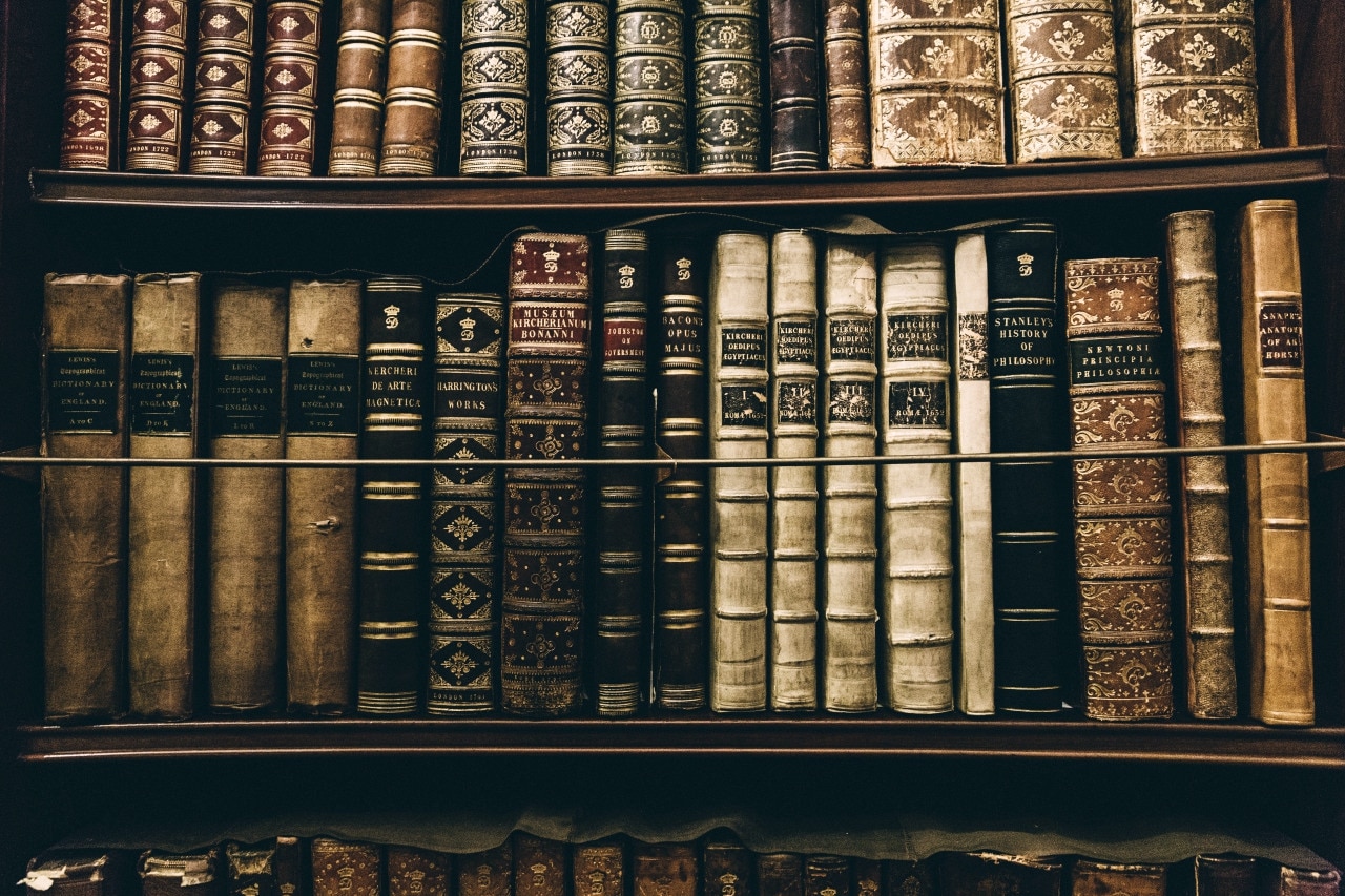 Recurso, libros, estudios, estantería, expertos, especialidad, premios Nobel Fotografía de libros, estudios, estantería, expertos, especialidad, premios Nobel, bbva