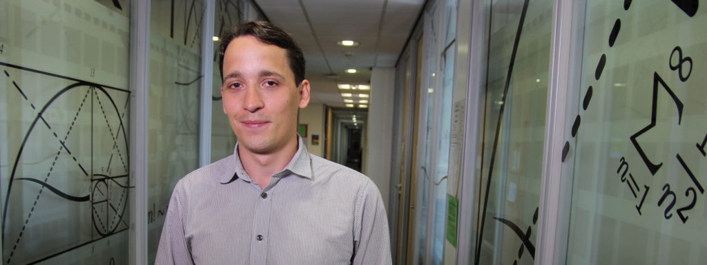 Martín López es uno de los seis jóvenes matemáticos premiados por la Fundación BBVA Imagen de Martín López, uno de los seis jóvenes matemáticos premiados por la Fundación BBVA