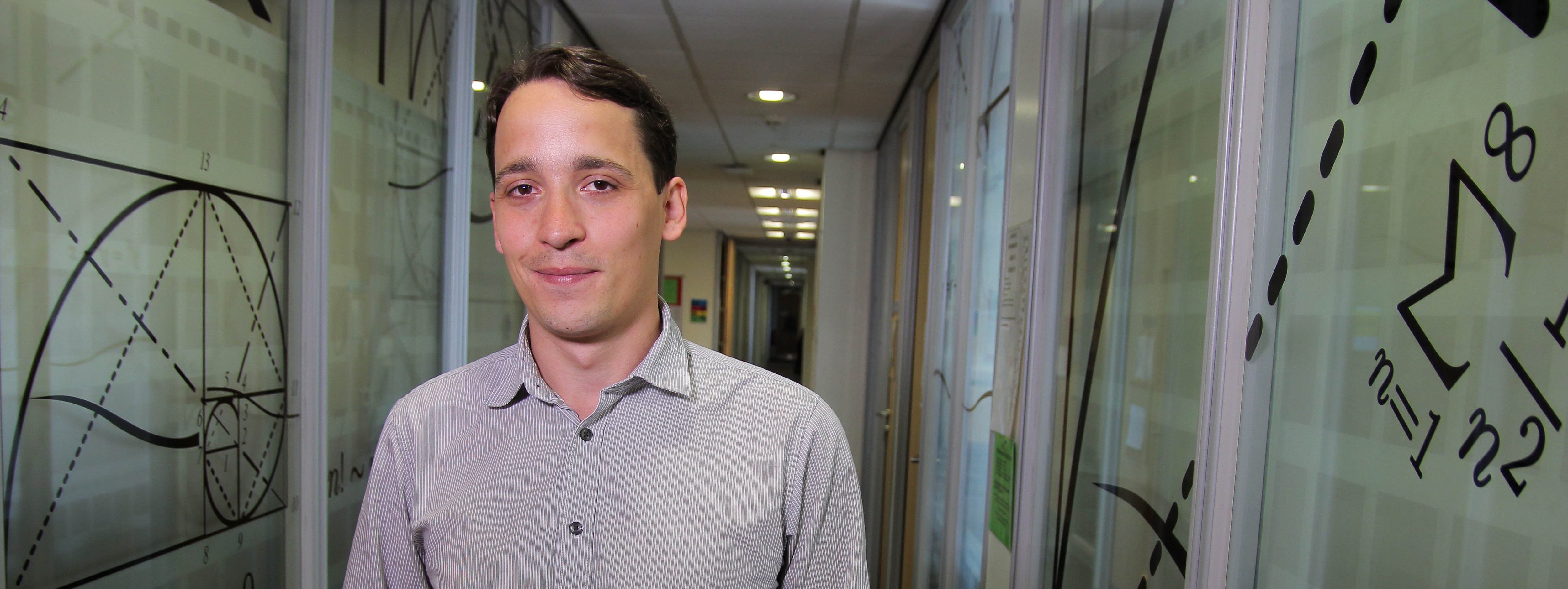 Martín López es uno de los seis jóvenes matemáticos premiados por la Fundación BBVA Imagen de Martín López, uno de los seis jóvenes matemáticos premiados por la Fundación BBVA