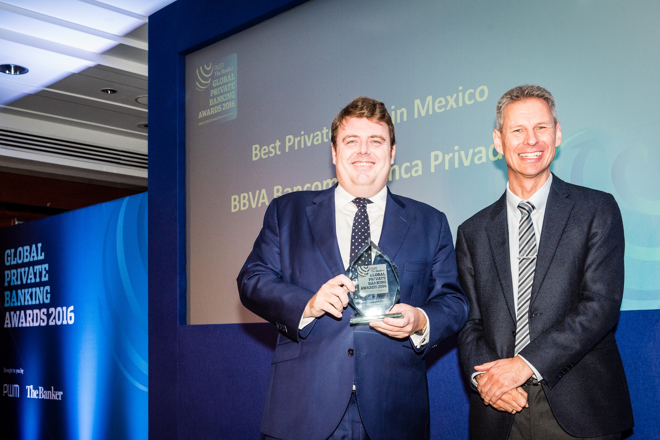 Premio The Banker a la mejor banca privada en México 2016 Miguel Martín Casey Fotografía de Premio The Banker a la mejor banca privada en México 2016 Miguel Martín Casey
