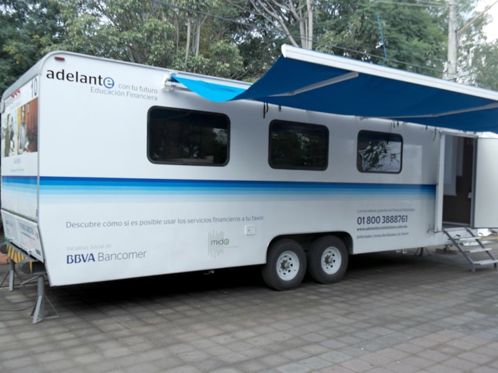 AULA MOVIL ADELANTE CON TU FUTURO AULA MOVIL ADELANTE CON TU FUTURO