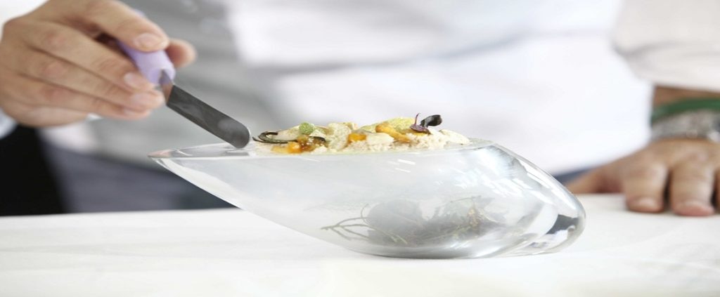 Celler, Hermanos Roca, Roca, BBVA, A Coruña, Galicia, Celler de Can Roca, postre, bombón de chocolate y castañas asadas The cooking revolution 4
