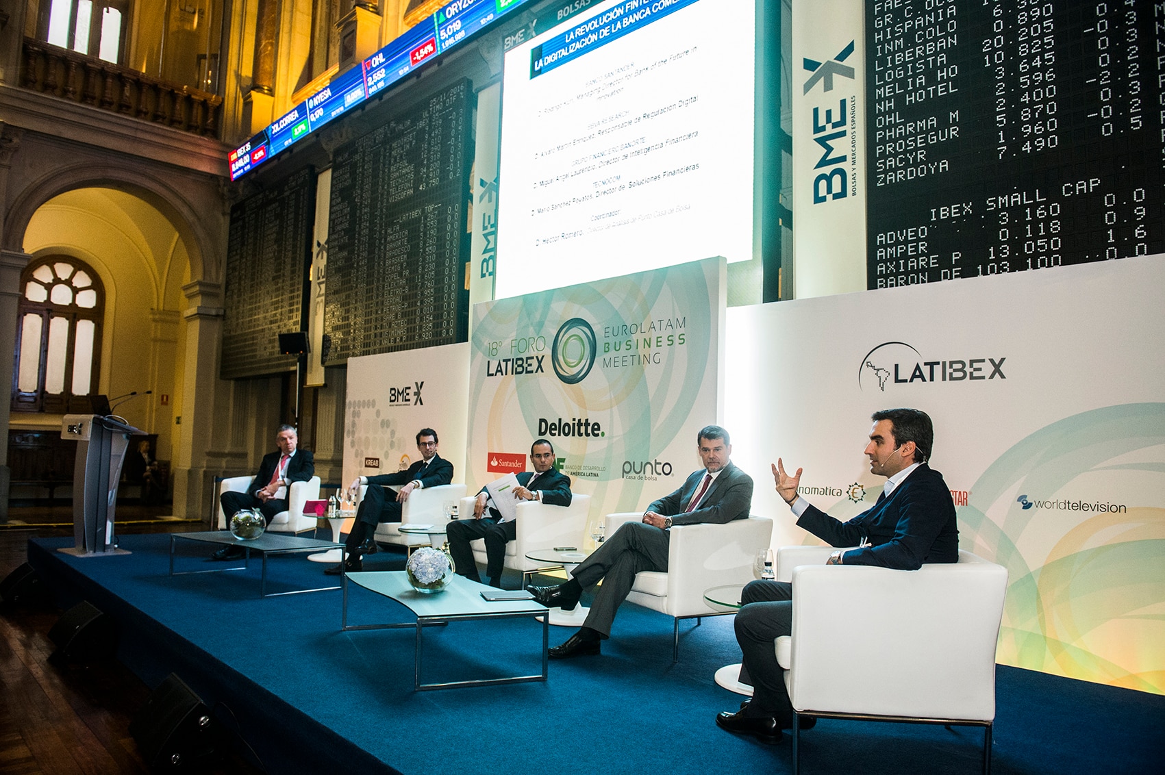 BBVA, Santander, Banorte y Tecnocom hablan sobre la transformación de la industria financiera Foro Latibex - Revolucion Fintech