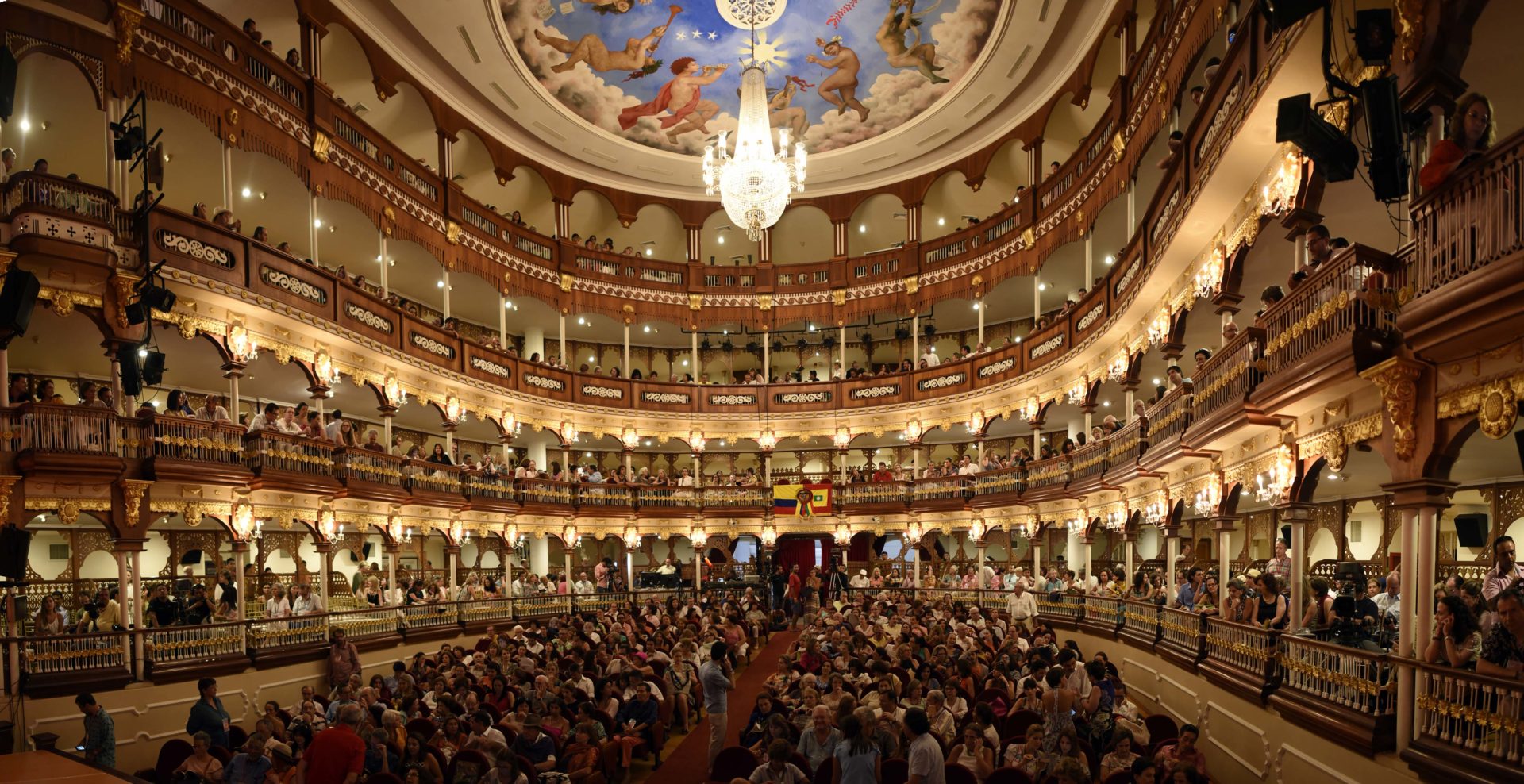 Fotografía de Teatro Adolfo Mejía de Cartagena de Indias