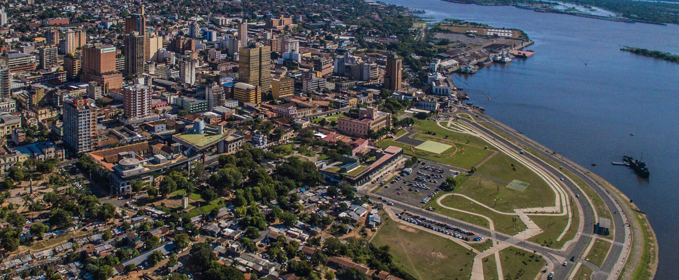 Costanera de Asunción vista desde arriba Vista Aérea Asunción